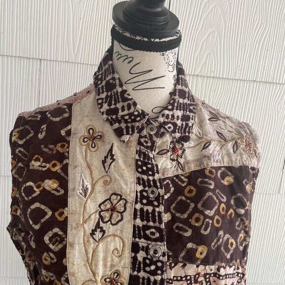 Chico's Design Sleeveless Funky Patchwork Bohemian Tie Front Blouse Size 2 (H6) - Picture 2 of 11
